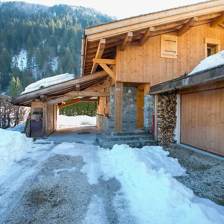 Chalet Les Chosalets Chalet Sleeps 8