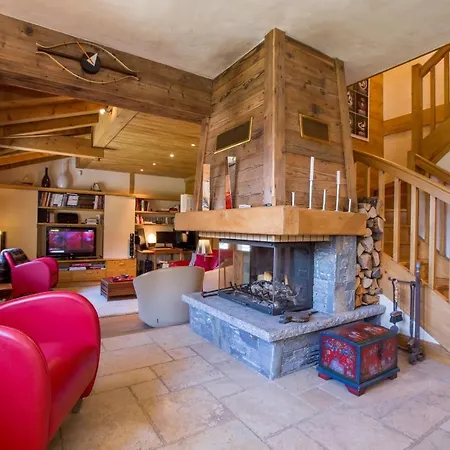 Les Chosalets Chalet Sleeps 8 Chalet