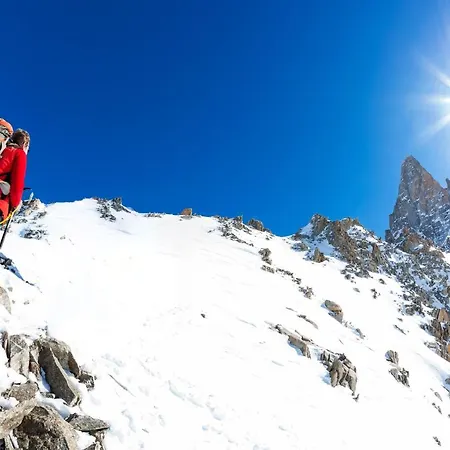 Chalet Les Chosalets Chalet Sleeps 8 Chamonix