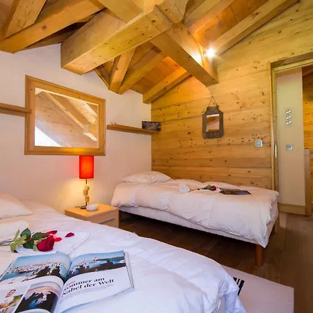 Les Chosalets Chalet Sleeps 8 Chalet Chamonix