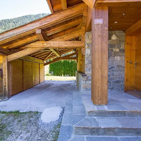 Les Chosalets Chalet Sleeps 8 Chalet Chamonix